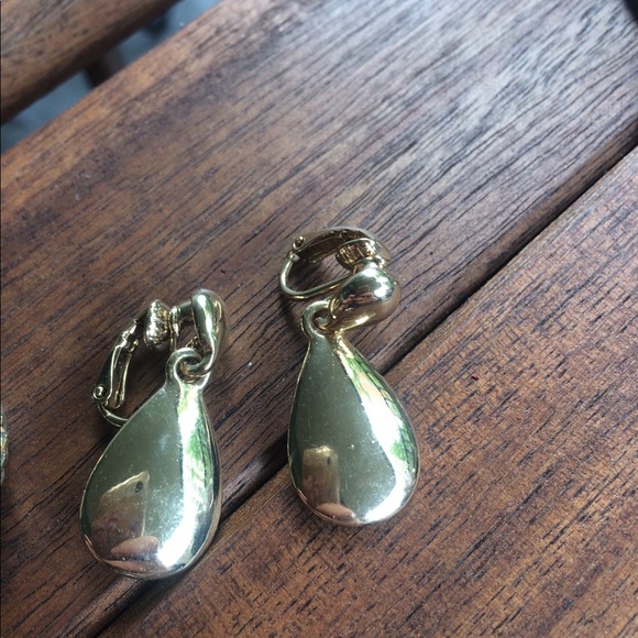 🌀PRICE DROP🌹💟 Vintage Clip-on Lot - 5 - Picture 5 of 5